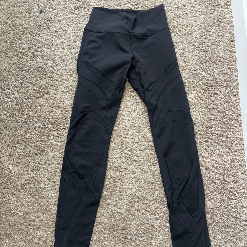 Lululemon tights